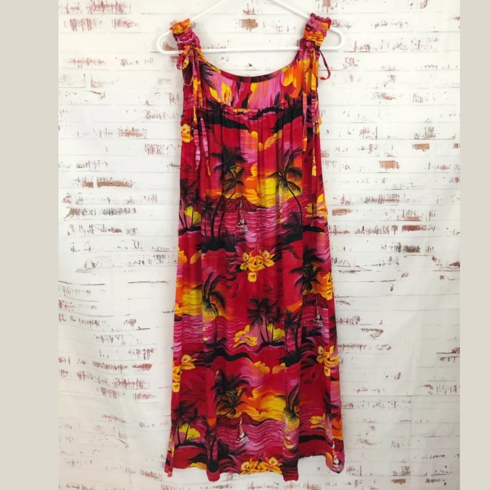Hula Hula Hawaii Sunset Palm Tree Dress Multicolor